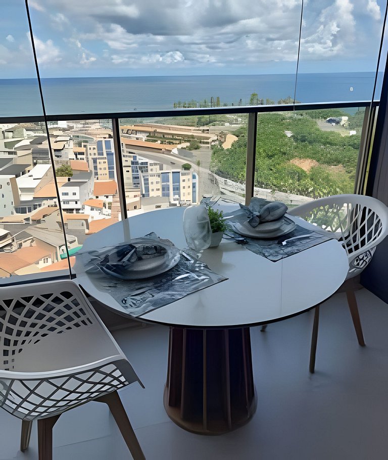 OÁSIS AZUL: Vista Mar no Vibrante Rio Vermelho!