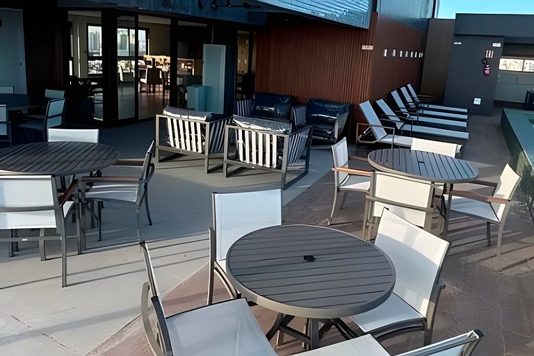 BLUE OASIS: Sea View in vibrant Rio Vermelho!