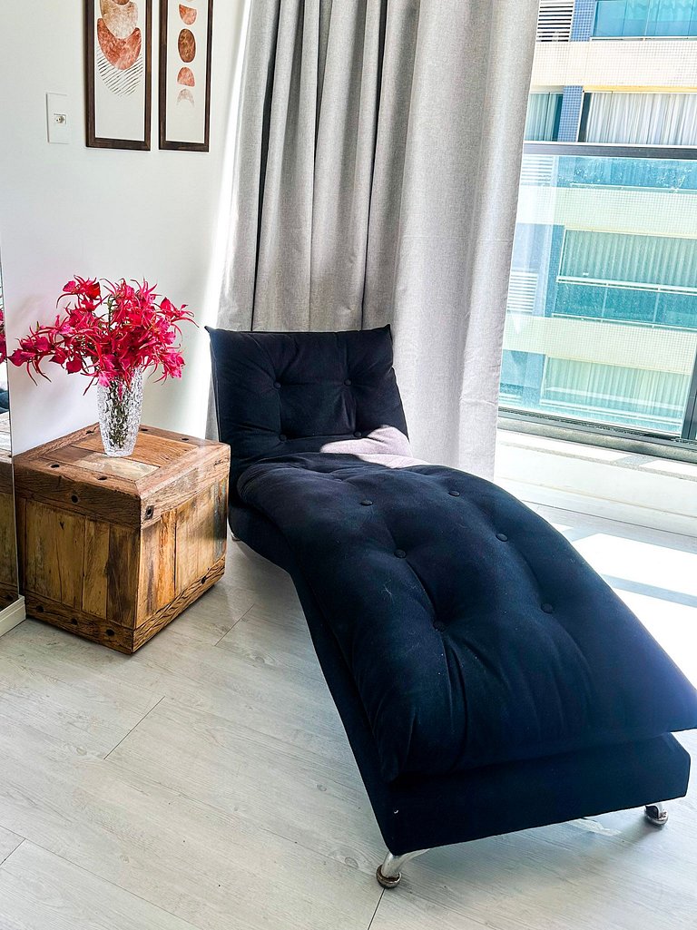 Art Studio – Sea View & Convention Center