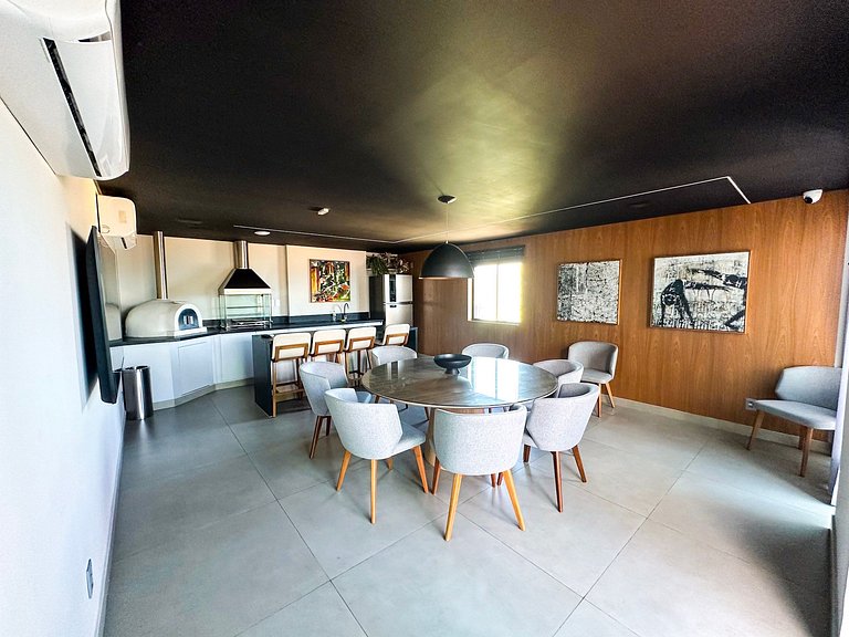 Art Studio – Sea View & Convention Center