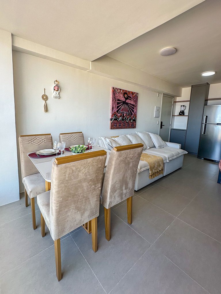 Pearl of the Red River - Sea View