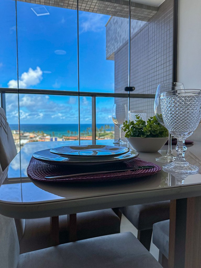 Pearl of the Red River - Sea View