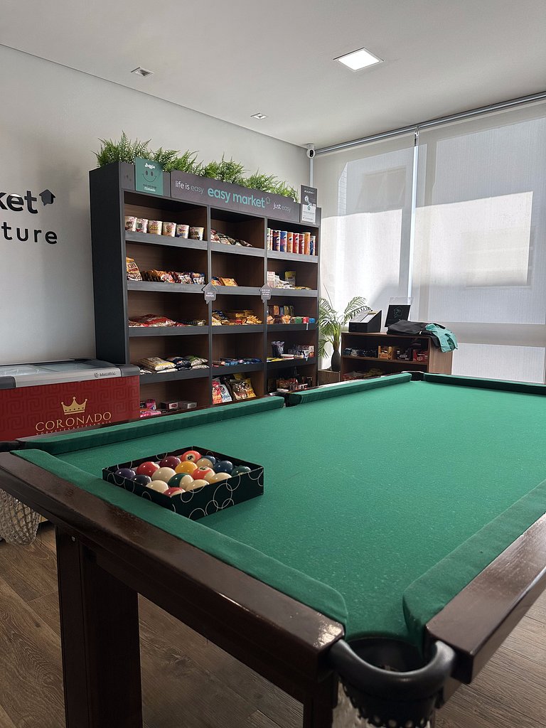 Pearl of the Red River - Sea View